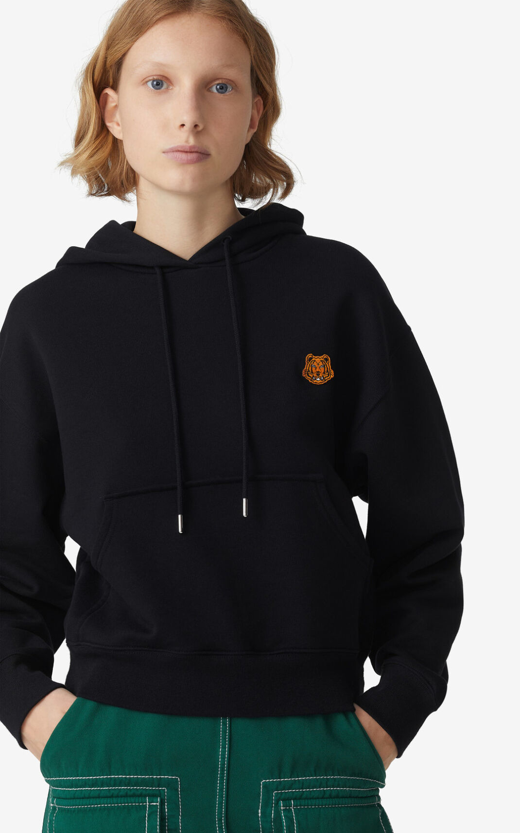 Moletom Kenzo Tiger Crest boxy Feminino - Pretas | 903GKSIOX